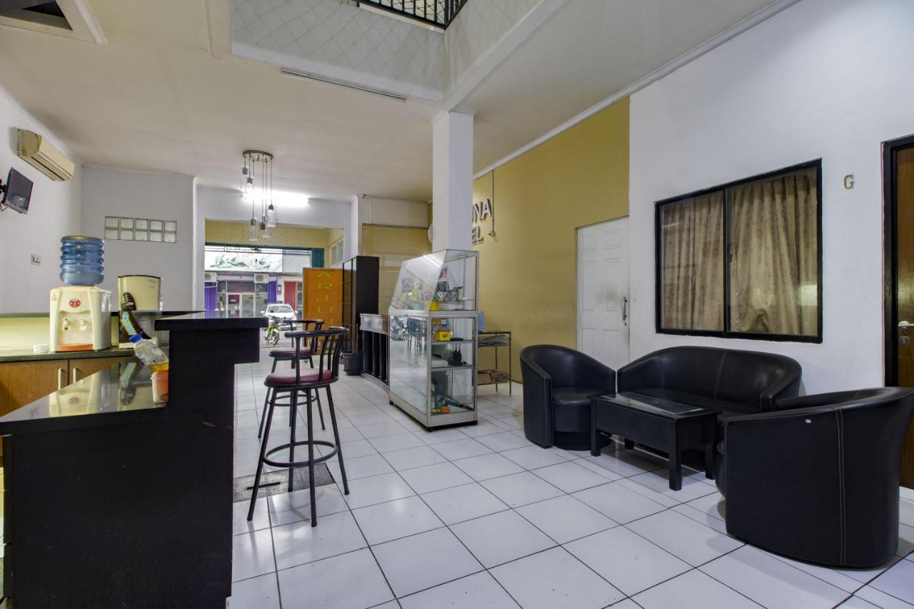 Hotel Arjuna Bekasi Eksteriør billede